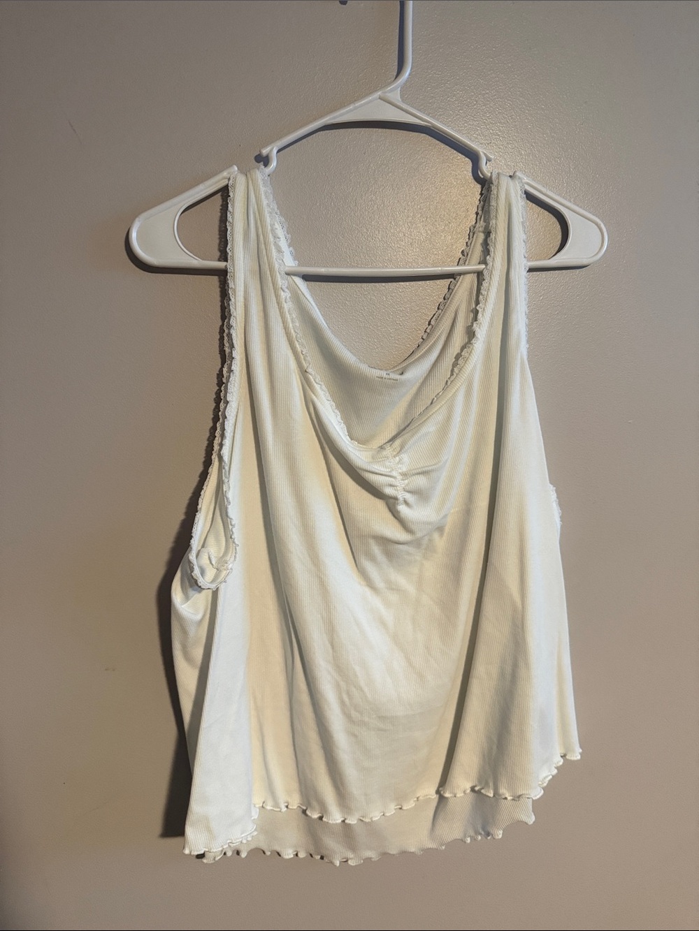 PLUS SIZE RIBBED TANK